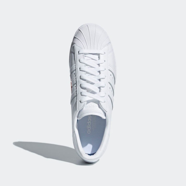adidas superstar heart shoes
