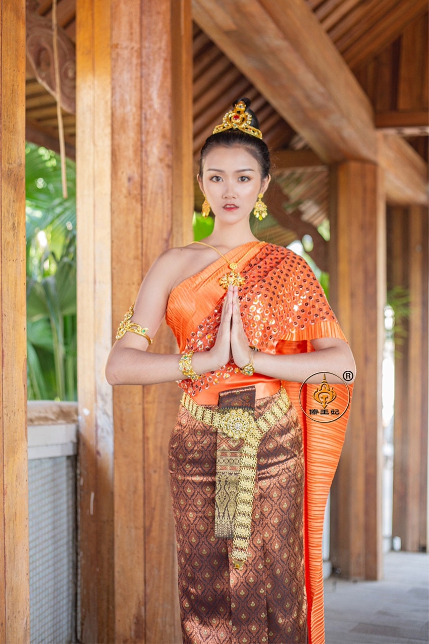 Qoo10] タイ 民族 衣装 女性 正装 礼服 レデ