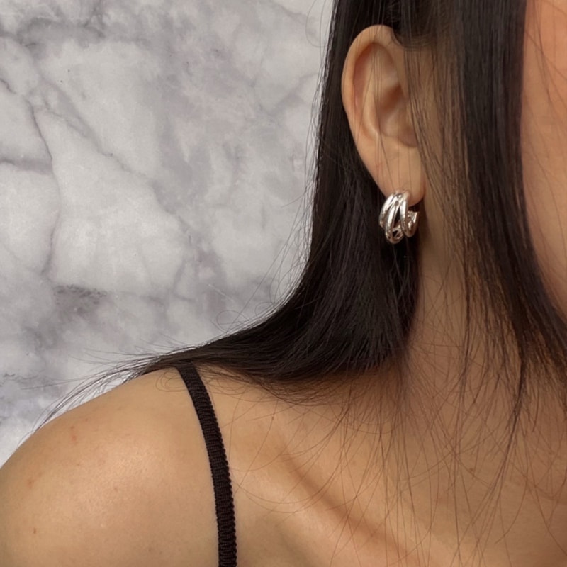 レビューを書けば送料当店負担】 Tate ジミン着用 bts Earrings イヤリング テート ピアス カラー:ゴールド(Gold) -  videlle.tiopig.com.br