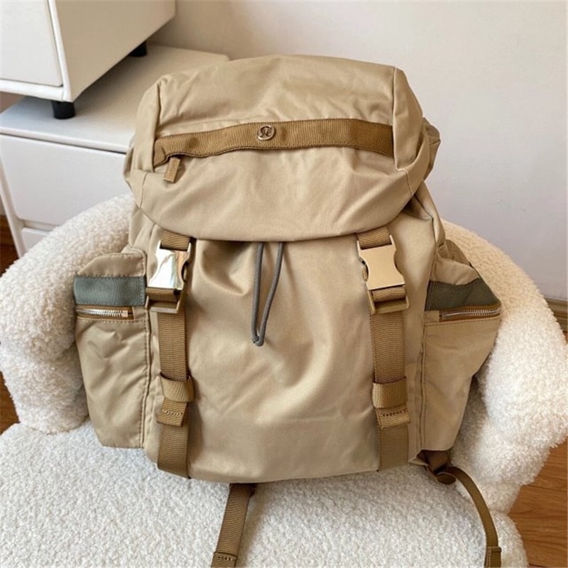 Qoo10] ルルレモン Wunderlust 14L ミニバッグ