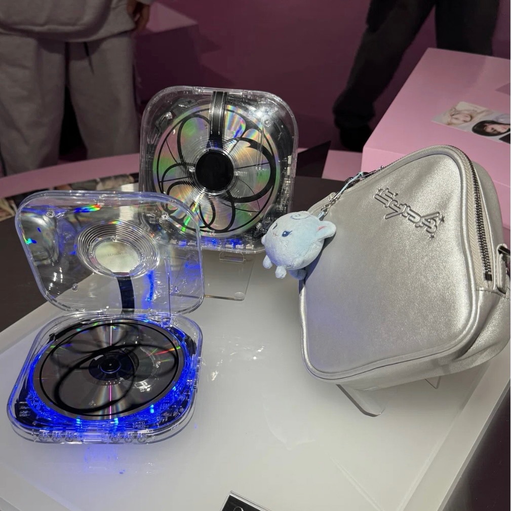 aespa Armageddon CDP エスパ 新品未開封　cdプレイヤー 新品未開封】aespa Armageddon CDP Ver CDプレイヤー - メルカリ