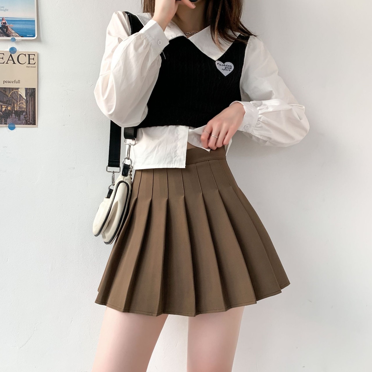 女子小学生 高学年パンチラ 