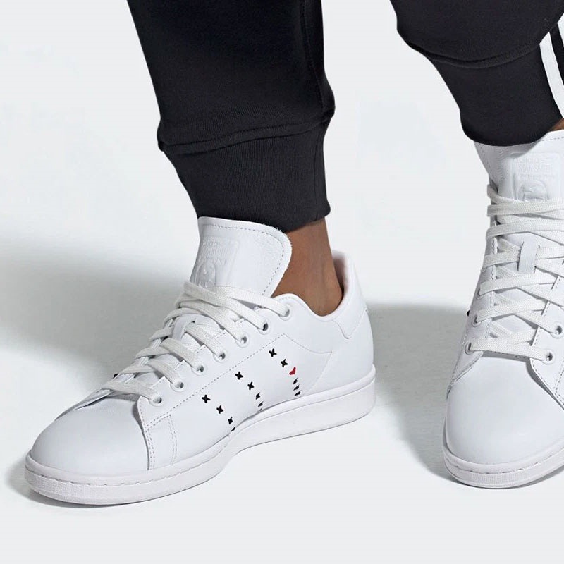 直売特価 Adidas Adidas Originals Stan Smith アディダス アディダススニーカー スタンスミス レディース メンズ スニーカー 韓国 白スニーカー 通学 Eg5810 Eg5811 安い通販サイト Ssl Daikyogo Or Jp