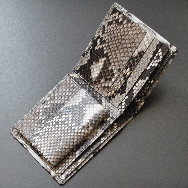 新規OPEN】【期間限定】日本製！本パイソン錦蛇無双！バックカット