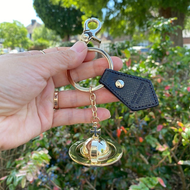 Qoo10] VIVIENNE WESTWOOD KE