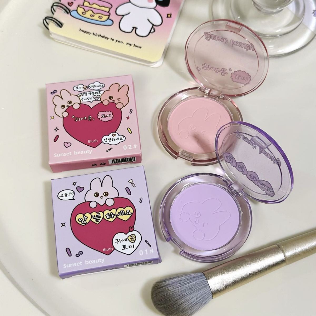 Qoo10] 【アイシャドウ チーク セット】suns